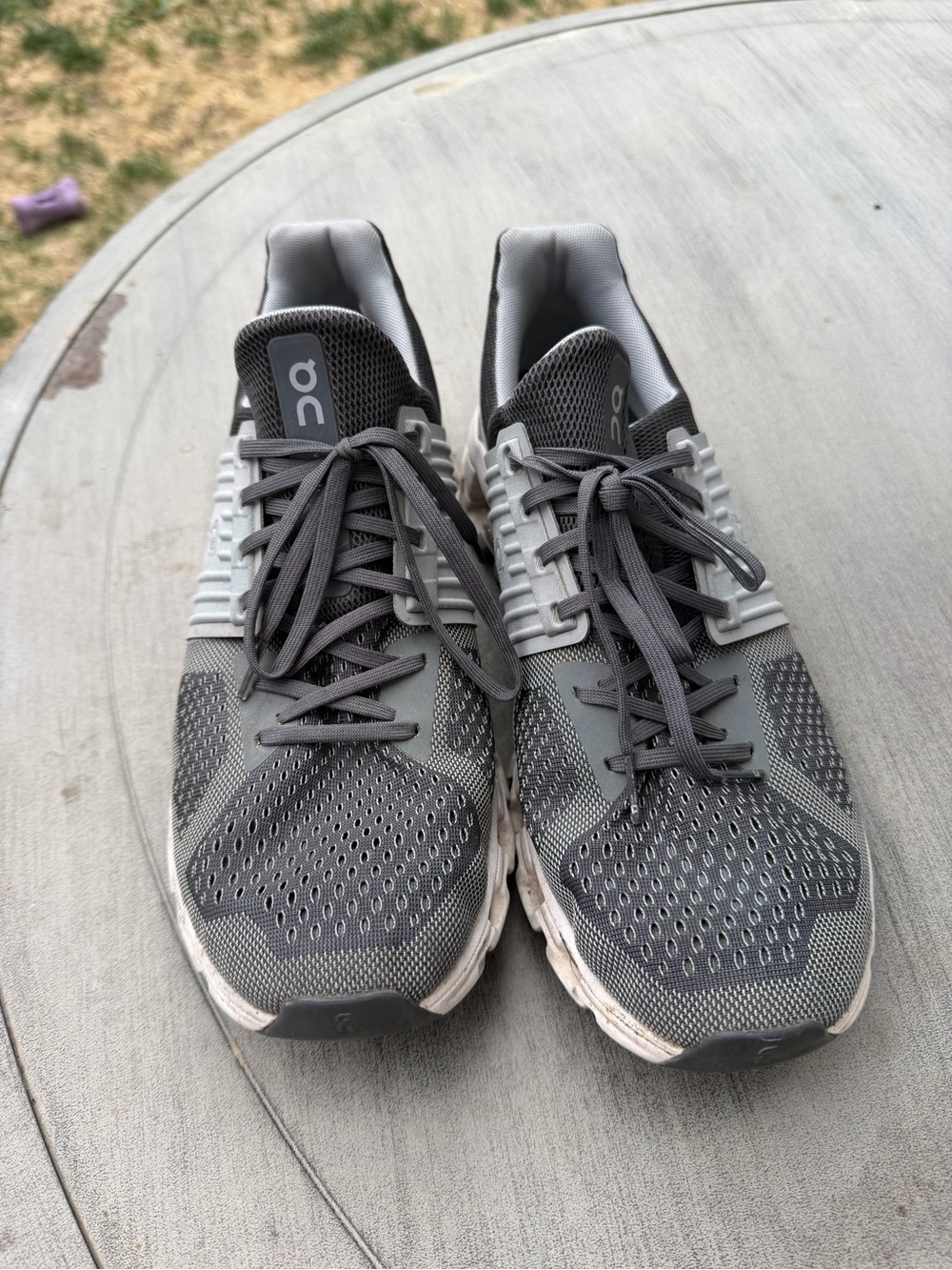 Men’s on cloud sneakers - Picture 2 of 5